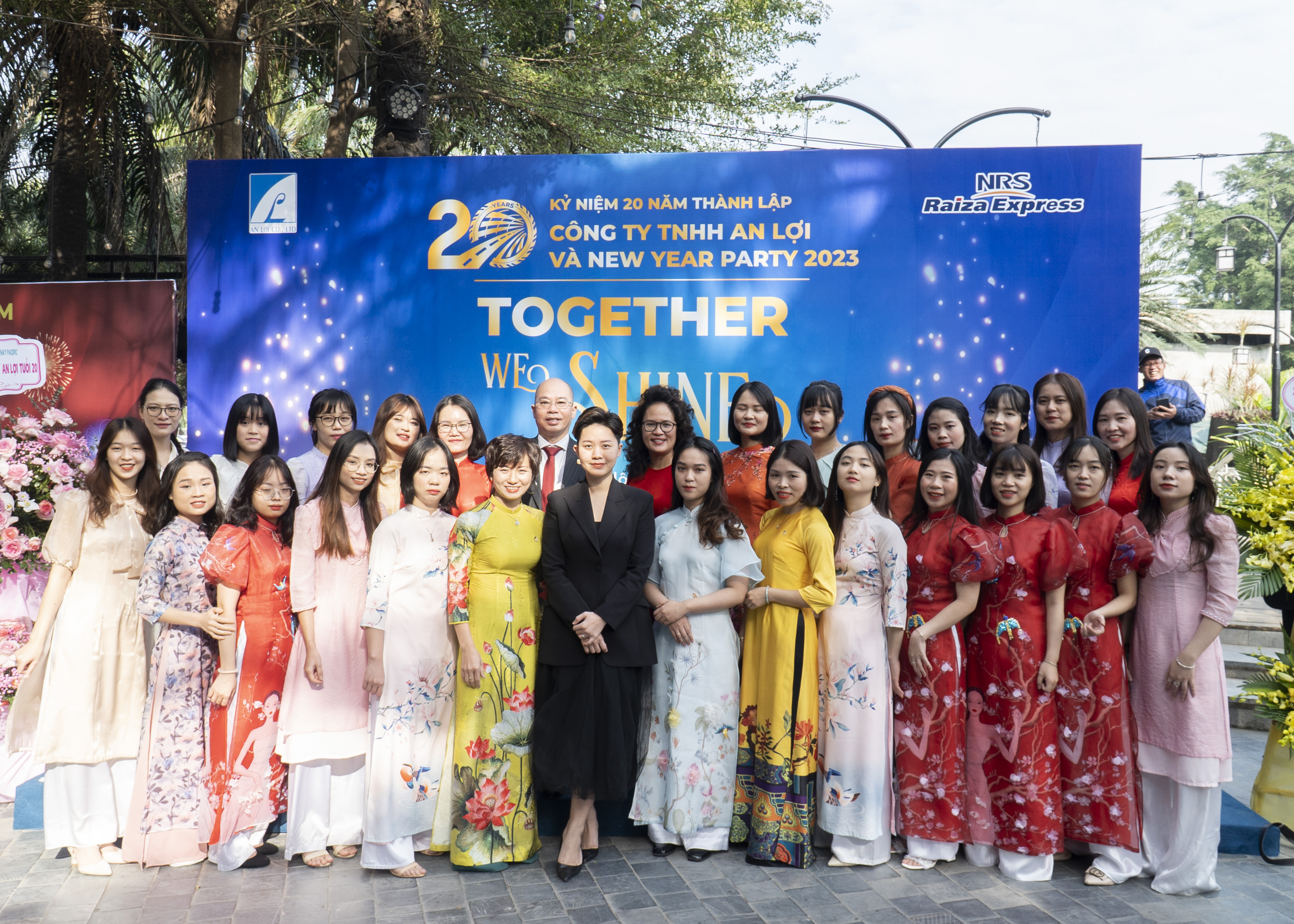 Kỷ niệm thành lập <br> Công ty TNHH An Lợi <br> Số lượng: 200 người