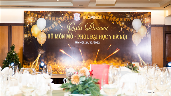 Tổng kết cuối năm <br> Bộ Môn Mô Phôi – Đại Học Y Hà Nội <br> Số lượng: 60 CBNV Bệnh Viện