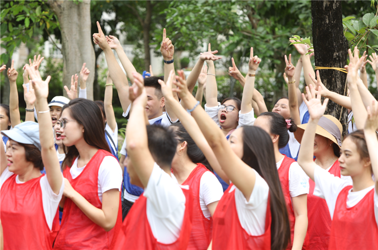 Team Building <br> Công ty cổ phần Vinfa <br> Số lượng: 100 người