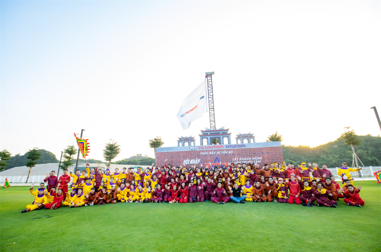 Team Building <br> Hào khí TC Motor <br> Số lượng: 200 người
