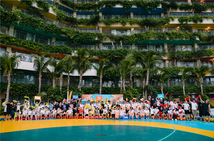 Team Building <br> Đạp Gió Rẽ SóngTrip - Global <br> Số lượng: 200 người