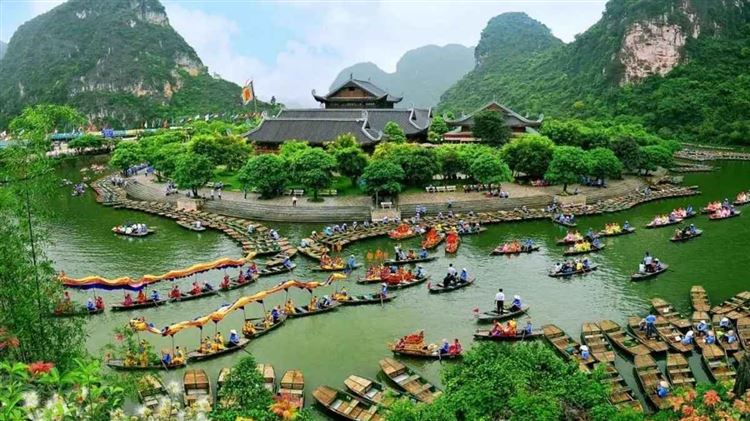 Tour Bái Đính - Tràng An 1 Ngày Từ Hà Nội | Trọn Gói Giá Tốt 2026